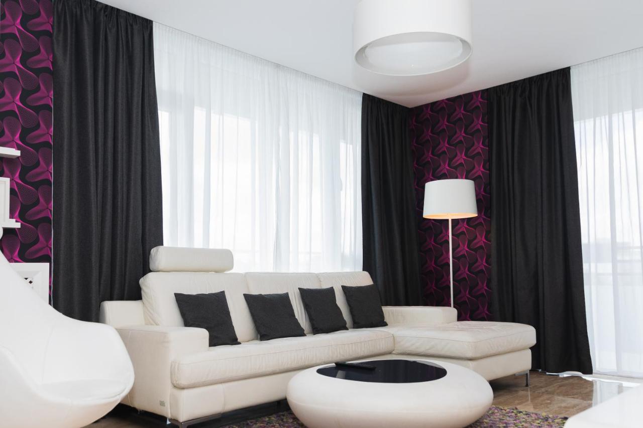 Luxury Trip Apartamento Oradea Exterior foto