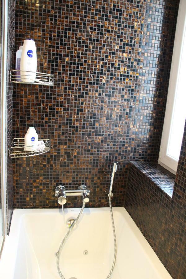 Luxury Trip Apartamento Oradea Exterior foto